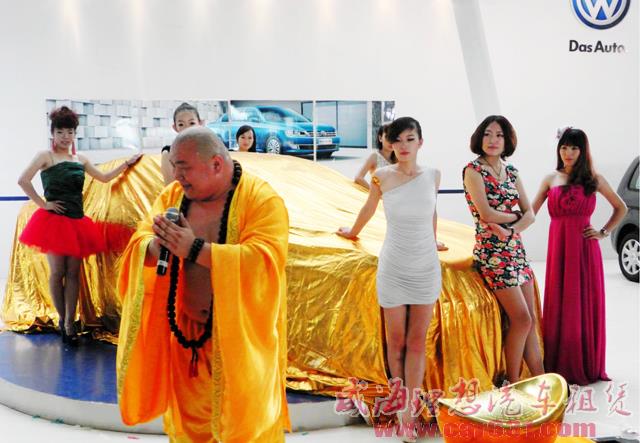 最爱德系车 寺院大师们的那些豪车生活