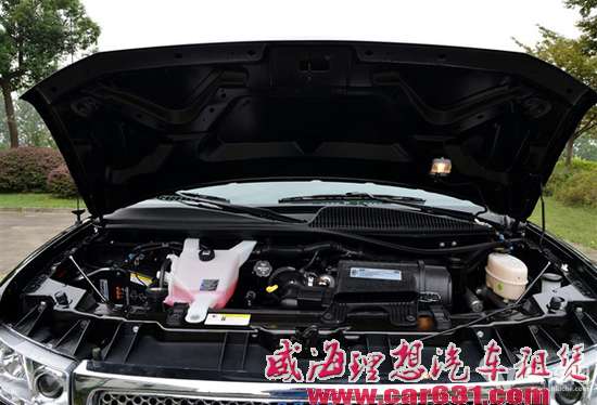 全是百万豪车 周立波座驾众多价值超千万