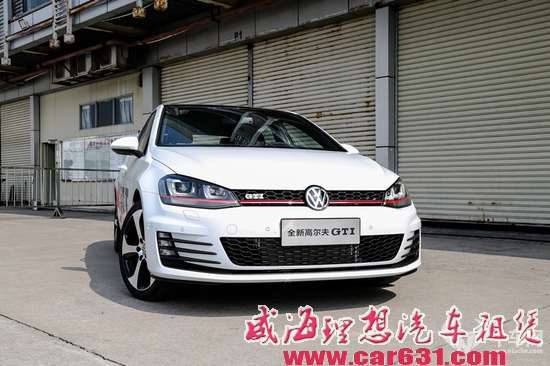 钢炮统治者 赛道体验全新高尔夫GTI