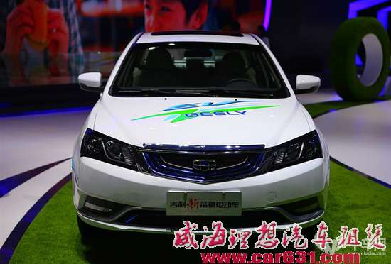 新帝豪电动版续航里程260km 30分钟快充80%电量
