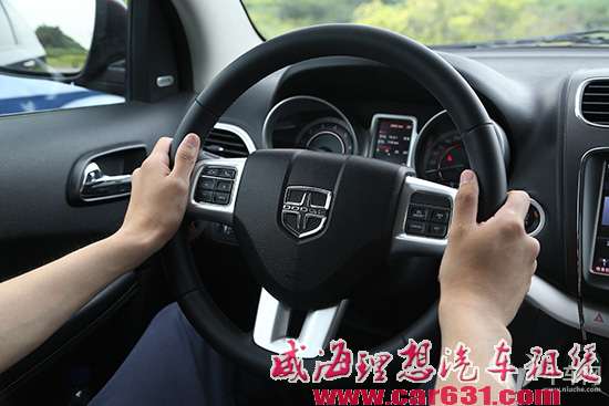 试驾道奇酷威 宜家的进口大7座SUV