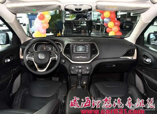 Jeep自由光价格低到20.98万 配置会特别低吗