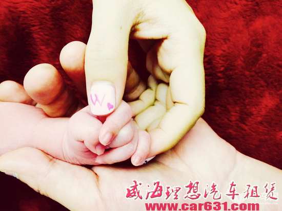 网友都说汪峰上头条后该换车啦 明星奶爸都是啥座驾？