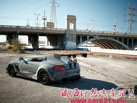”防弹级”加州阳光 BMW Z4 GT Continuum爆改案例