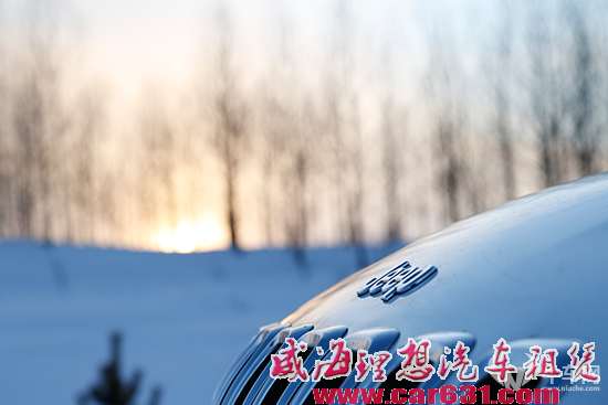 冰雪试驾全新Jeep自由光 全路况的城市SUV