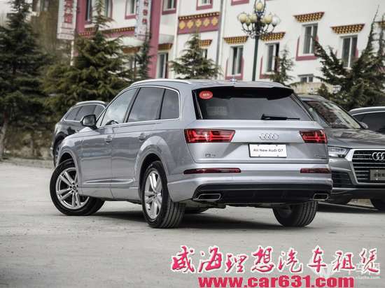 大块头配2.0T为何不可 全新奥迪Q7性价比分析