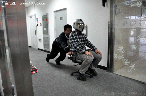 必须系上安全带 详解不系安全带的危害