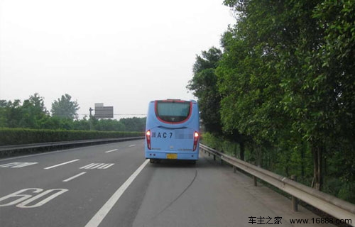 夜间跑高速事故率更高 说说夜间行车安全